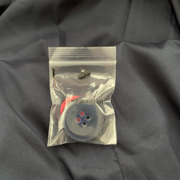 Tommy Hilfiger Two Button Blazer w/Elbow Patches - Picture 12 of 12